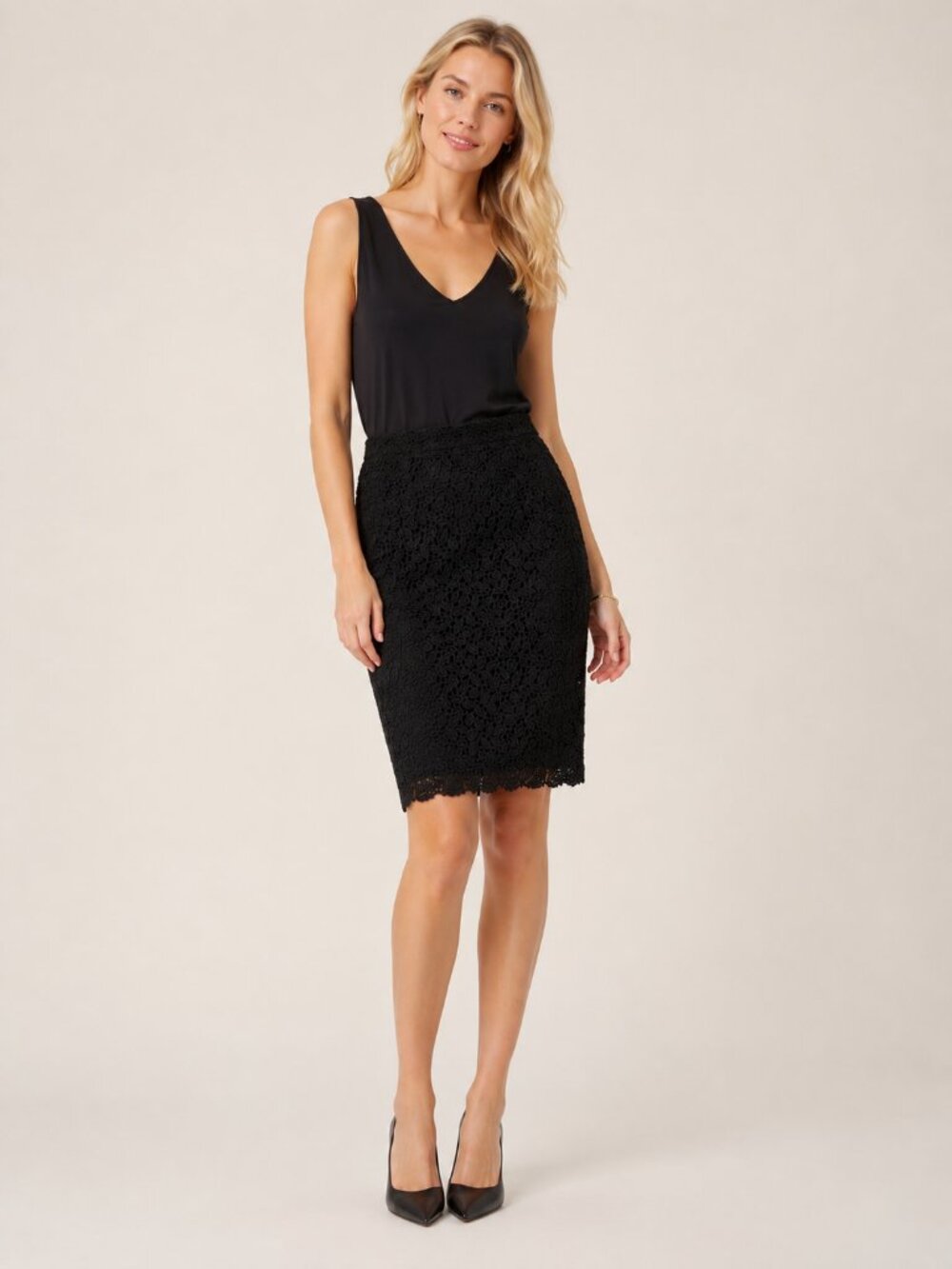 2/$30 J. Crew Floral Guipure Lace Overlay Pencil Skirt Black #A3718
